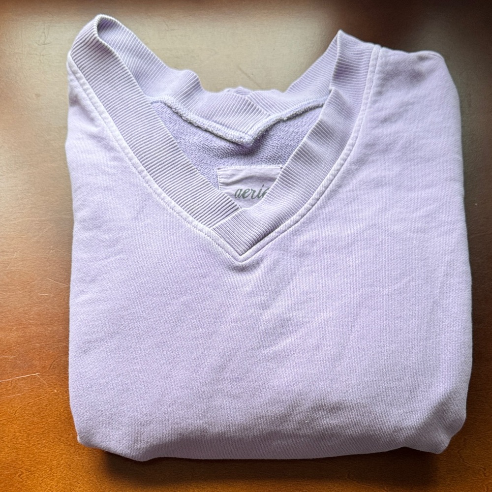 Aerie Lavender V-Neck Cropped Sweater - Picture 1 of 7